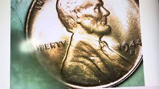 Searching an uncirculated roll of Lincoln wheat pennies