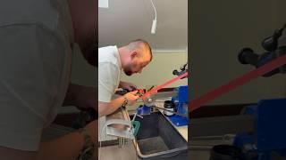 Расточка пп маникюрных кусачек на гриндере КМТ #обучениезаточке