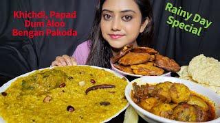 ASMR EATING SHOW- Khichuri, Alurdom, Beguni, Kumri, Papad || Mukbang || Big Bites ||