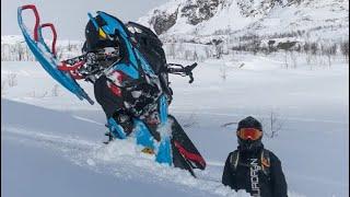 Lynx Boondocker RE850 Shorty - Riksgränssen Snowmobiling - 2022