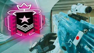 THE #1 CONTROLLER CHAMPION MAKING AGGRESSIVE PLAYS - Rainbow Six Siege Console Commanding Force