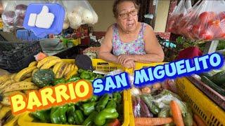 "Colores y Sabores: La Vida en el Mercado de Verduras de EL Barrio San Miguelito, Santa Ana"️