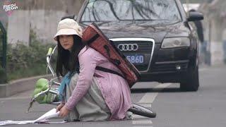 The deaf girl was almost hit by a car, but a man rushed over to save her, the nxt they fell in love!