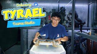 Unboxing Tyrael Diablo 3 Taurus studio