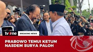 [BREAKING NEWS] Sambutan Hangat Surya Paloh untuk Prabowo Subianto di NasDem Tower | tvOne