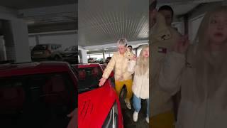 Маша поцарапала мою машину!