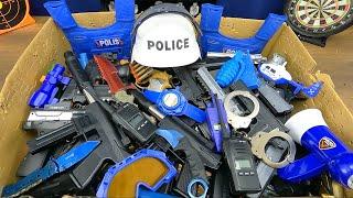 Toy Police Weapons and Bead Throwing Rifles Tec Cop Guns - Accessories and Steel Vest Equipment