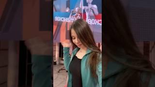 Ещё раз пожалуйста… Откуда выходят люди?  #первыйканал #студия