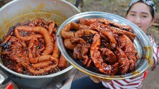 Yummy Cooking Pig’s Intestine Amazing Stew Recipe - Cooking With Sros