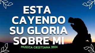 ALGO ESTA CAYENDO AQUI  MUSICA CRISTIANA DE ADORACION 2023 - HIMNOS ADORACION 2023