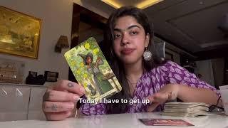 Apke career mai kya hone vala hai ?  || Tarot Reading ( Hindi )