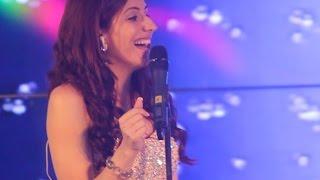 Marathi song "Navrai Maajhi" sung by Canadian Singer Natalie Di Luccio