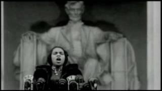 Marian Anderson Sings at Lincoln Memorial
