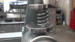 Measuring valve springs