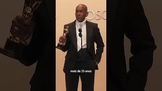 Paul Tazewell, o primeiro homem negro a vencer o Oscar de Melhor Figurino na HISTÓRIA!