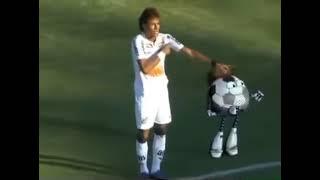 Clip of Santos Neymar Dancing with Ball