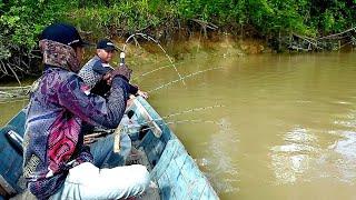 Sangat brutal tarikannya!! joran baru tak bisa diam di serang udang galah babon besar² di saat terik