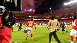 Mahomes finds Josh Allen after the game