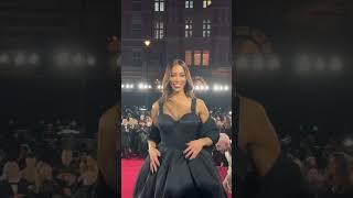 #MunroeBergdorf arrives at The #FashionAwards 2024