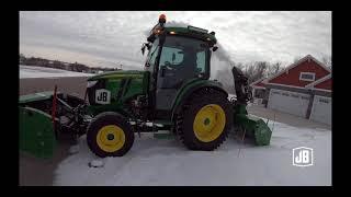 John Deere 4066R MetalPless AgriMaxx minimal snow situations