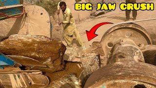 Howto Big Rock Crusher Machine work A Giant in Action Satisfy Sound A Big Rock Stuck”#stonecrushers