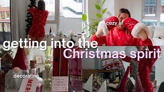 Holiday decorating & Christmas cheer | VLOGMAS - 1