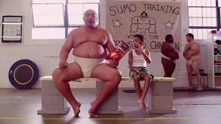 Реклама Doritos Sumo /МАЛЬЧИК И СУМОИСТ\