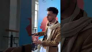 يمني يشرح التراث والمناطق اليمنيه والاشياء اليمنيه في روسيا 