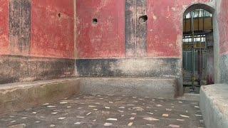 Archeologists discover private bathhouse in Pompeii ruins