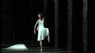 ANDREA KRAMESOVA in Juliette 1st variation, chor. Youri Vamos