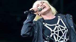 Blondie - Atomic at Glastonbury 2014