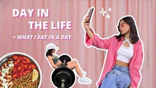 DAY IN THE LIFE of a full-time CONTENT CREATOR | plus what I eat in a day