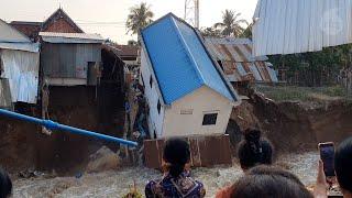 Flooding destroys homes in Cambodia’s Kandal Province