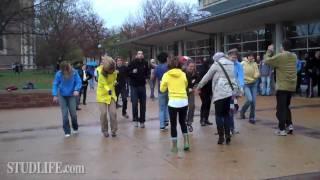Flash Mob Dance at Washington University, Olin Library