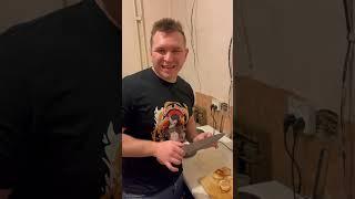ГОТОВИМ САЛАТ С КАЛЬМАРОМ
