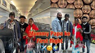 Mummy papa ke first flight ️ ￼ ￼￼￼￼#abcvlogs #ajaypoper #realfoolsteam #ajaypoper