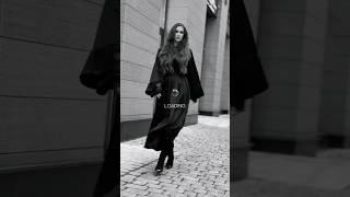 Noble women’s abaya fashion look #style #luxuryfashion #luxuryabaya #modesty