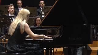Valentina Lisitsa - amazing performance of Franz Liszt - Hungarian Rhapsody No. 2.