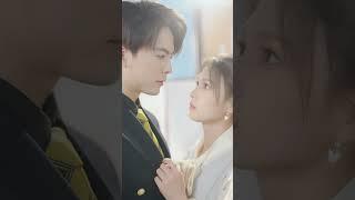 【霍總，新來的實習生好像是您夫人】高能量心動名場面1：宋詩凝奶奶重病，她決定為了手術費而嫁出去。恰巧此時霍宇軒為了家族事業找了一個假結婚對象，兩人在民政局領證#drama #短剧 #中国电视剧 #爱情