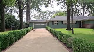 Elvis Presley house on 1034 Audubon Dr, Memphis, TN 38117