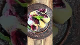 GastroOma Neuss: Gefrorene Pfannkuchen mit Mohn und Kirsche – Genuss in Minuten! #food #dessert