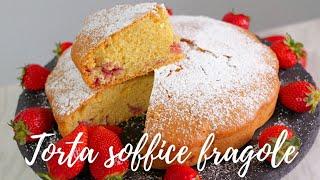 SE AVETE DELLE FRAGOLE A CASA FATE QUESTA SOFFICISSIMA TORTA | RICETTA FACILE E VELOCE