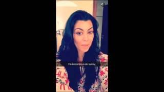 Kourtney Kardashian skiing | Kardashian Snaps