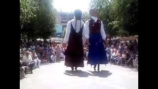 MADALENAK 2013 - La Banda, Maialen y Xanti bailando el Centenario