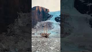 Mesmerizing sea of ice in Scoresby Sound in Greenland  ️