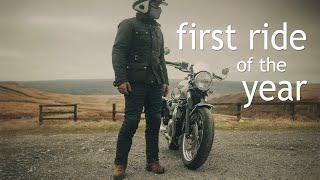 First ride of 2025 on a Triumph Bonneville T120 Cinematic Motovlog