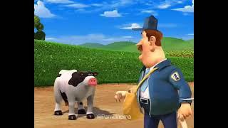 Cow dancing behind mailman! funny #short #shorts