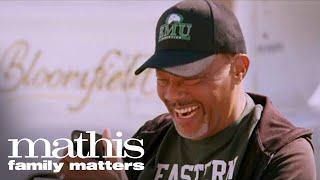 Judge Mathis' Granddaughter DISINTERESTED in His Walk of Fame News | Mathis Family Matters | E!