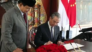 Prabowo Terima Menlu Tiongkok, Diberi Selamat sebagai Presiden Terpilih dengan Suara Terbanyak