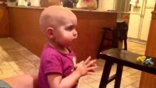 Baby O sings itsey bitsy spider